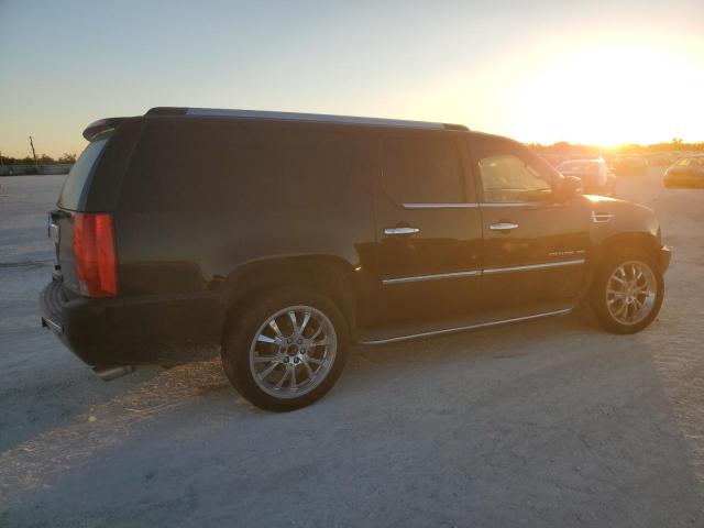 Photo 2 VIN: 1GYS3GEF9CR209382 - CADILLAC ESCALADE 