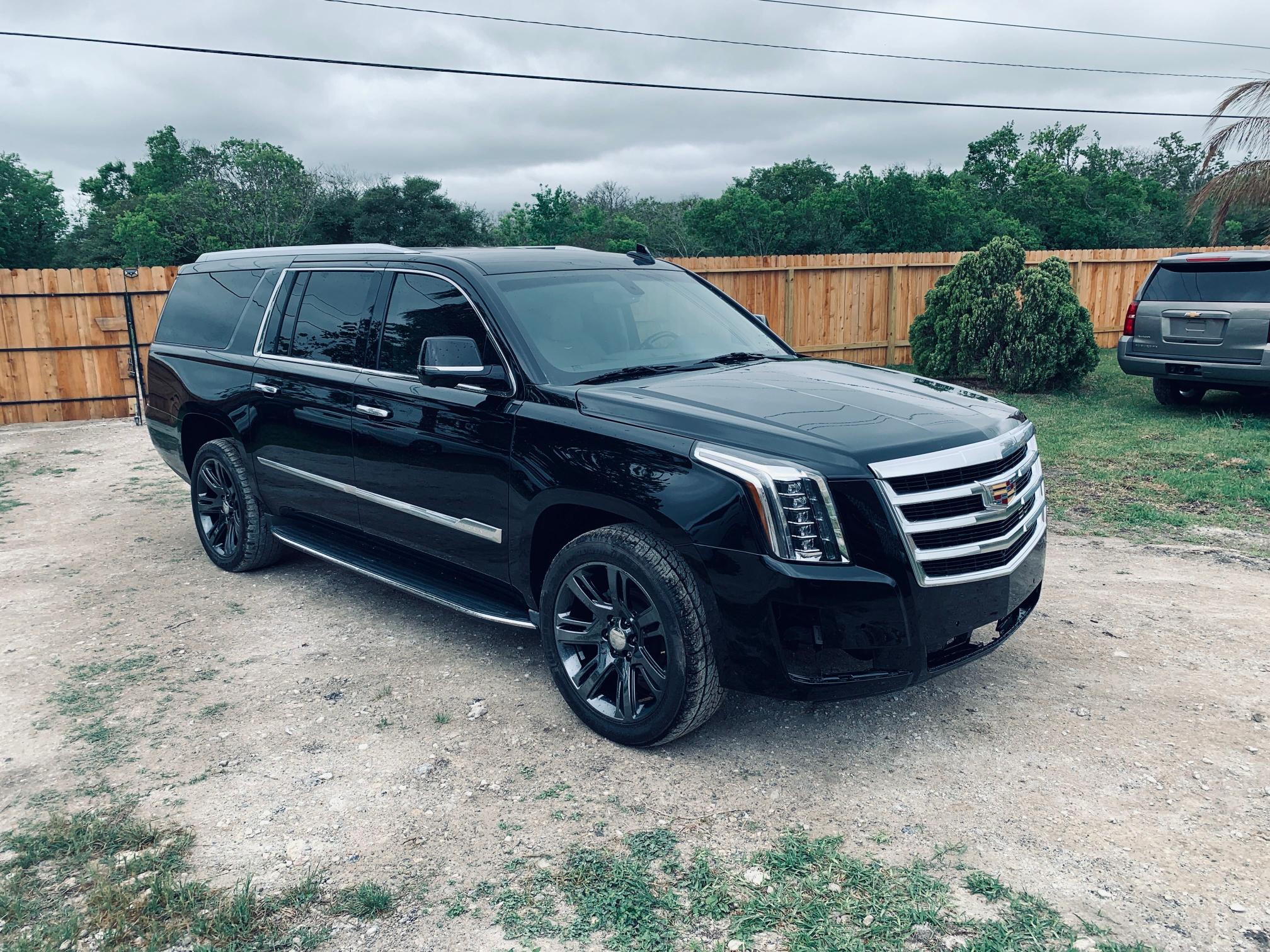 Photo 0 VIN: 1GYS3GKJ1GR243802 - CADILLAC ESCALADE ESV 