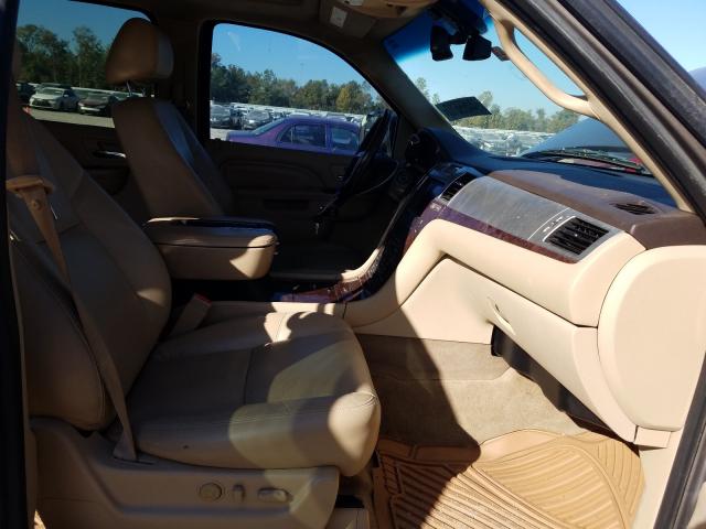 Photo 4 VIN: 1GYS3HEF0CR151099 - CADILLAC ESCALADE E 