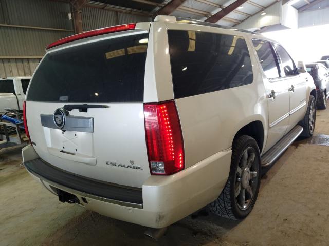 Photo 3 VIN: 1GYS3HEF2BR394248 - CADILLAC ESCALADE E 