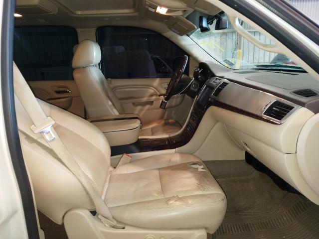 Photo 4 VIN: 1GYS3HEF2BR394248 - CADILLAC ESCALADE E 