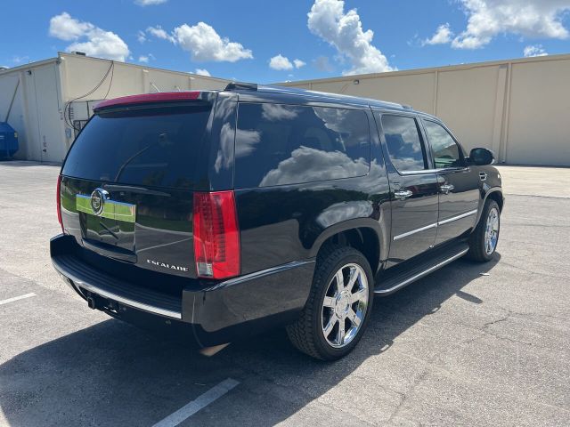 Photo 3 VIN: 1GYS3HEF2CR160368 - CADILLAC ESCALADE ESV 