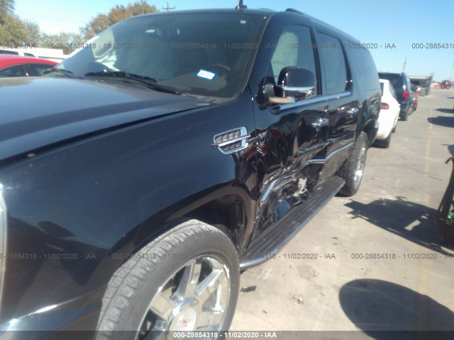 Photo 5 VIN: 1GYS3HEF5CR114601 - CADILLAC ESCALADE ESV 