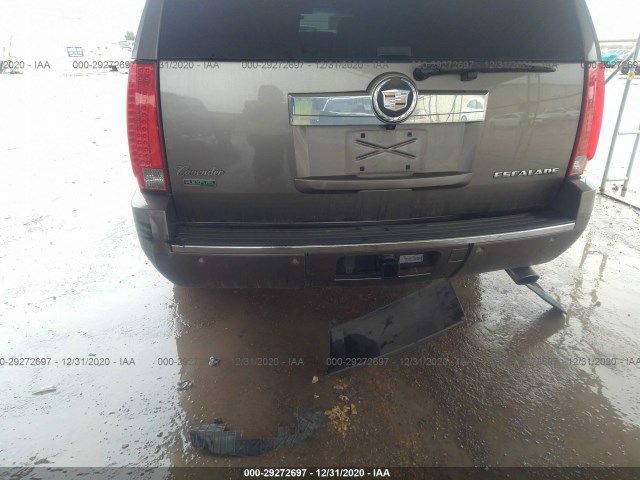 Photo 5 VIN: 1GYS3HEF9CR116206 - CADILLAC ESCALADE ESV 