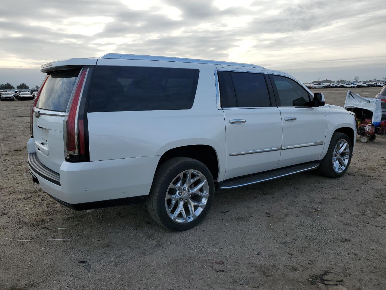 Photo 2 VIN: 1GYS3HKJ3LR298736 - CADILLAC ESCALADE 