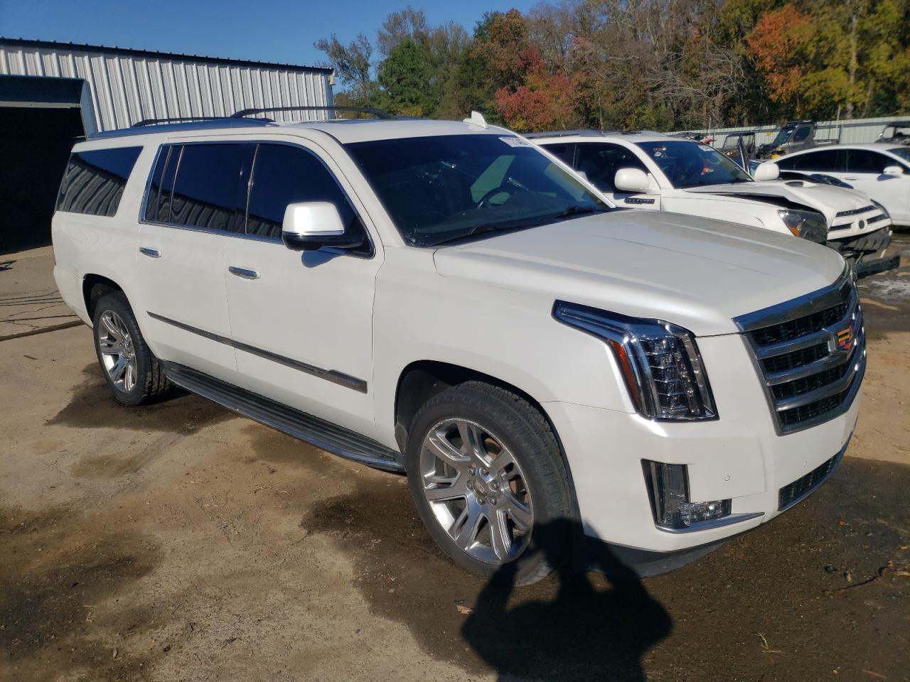 Photo 3 VIN: 1GYS3HKJ7GR338127 - CADILLAC ESCALADE 