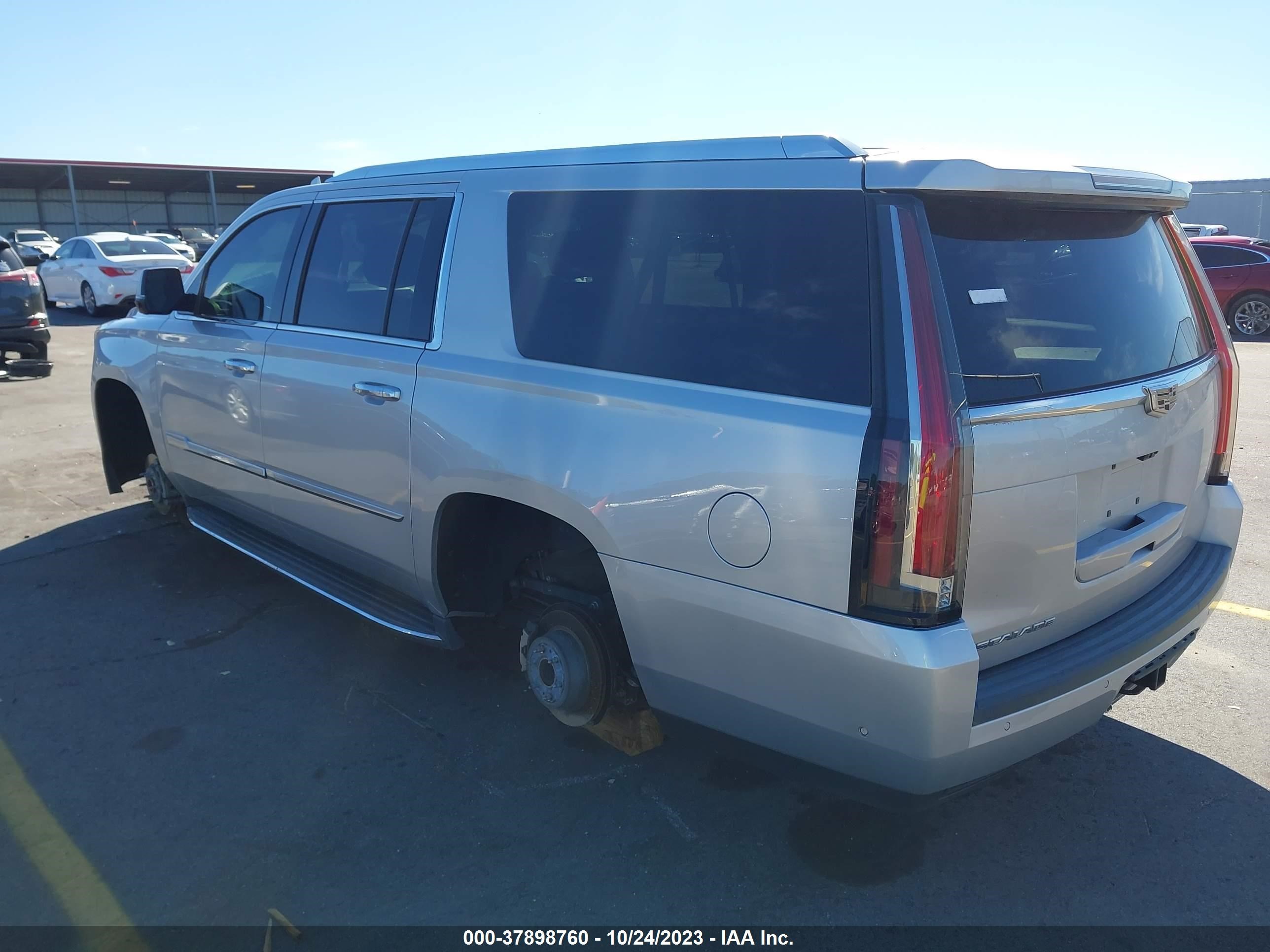 Photo 2 VIN: 1GYS3HKJ9JR311583 - CADILLAC ESCALADE 