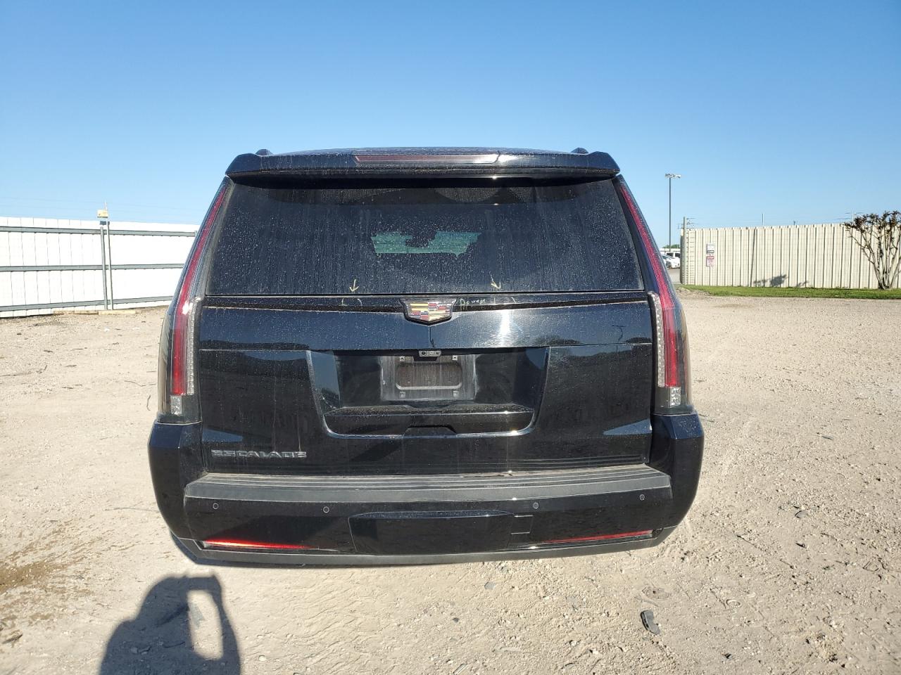 Photo 5 VIN: 1GYS3HKJ9LR304040 - CADILLAC ESCALADE 