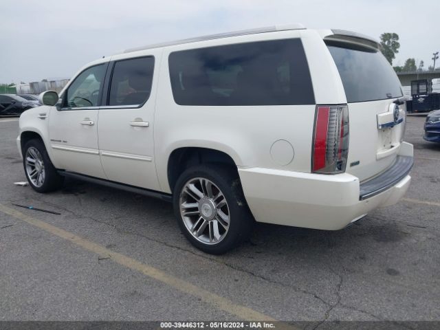 Photo 2 VIN: 1GYS3JEF0CR157055 - CADILLAC ESCALADE ESV 