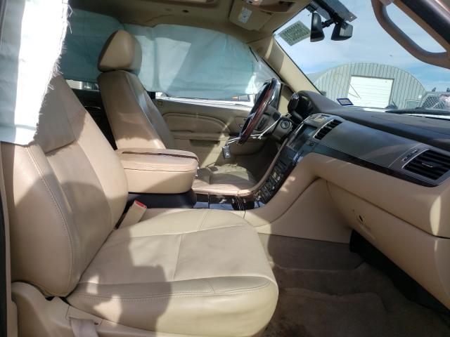 Photo 4 VIN: 1GYS3JEF5BR218687 - CADILLAC ESCALADE E 