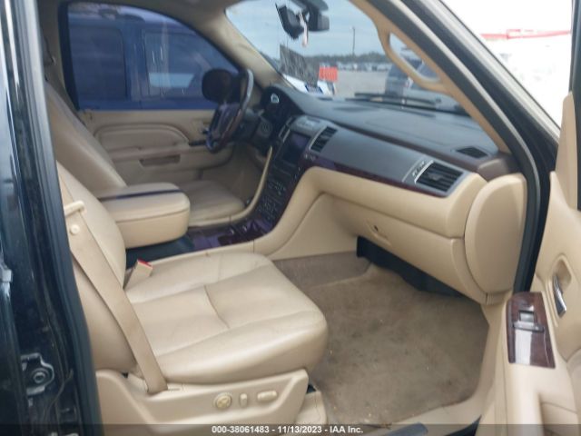 Photo 4 VIN: 1GYS3JEF9BR382167 - CADILLAC ESCALADE ESV 