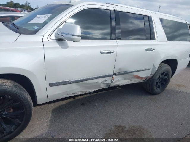 Photo 5 VIN: 1GYS3JKJ5GR443448 - CADILLAC ESCALADE 