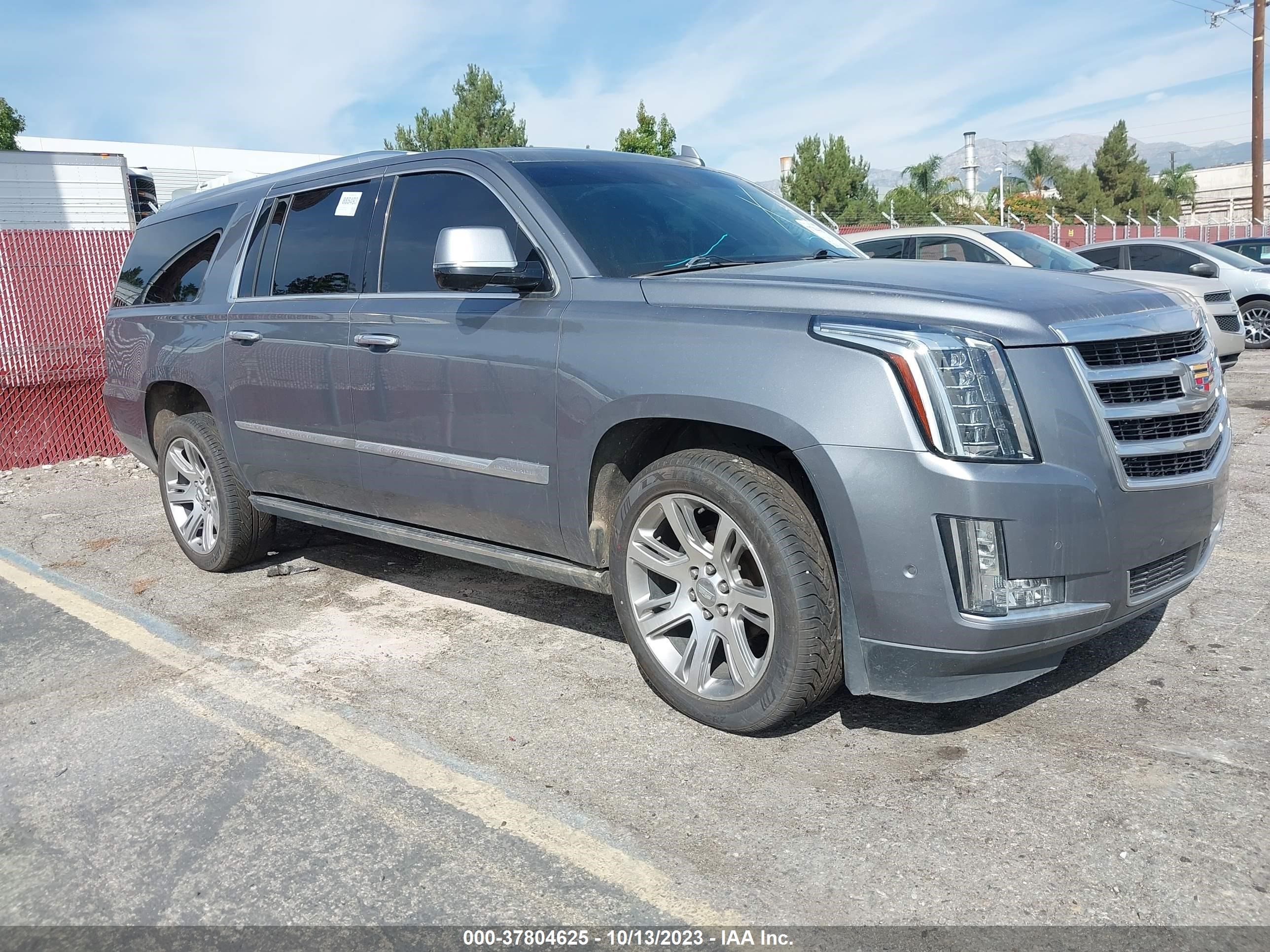 Photo 0 VIN: 1GYS3JKJ8KR103378 - CADILLAC ESCALADE 