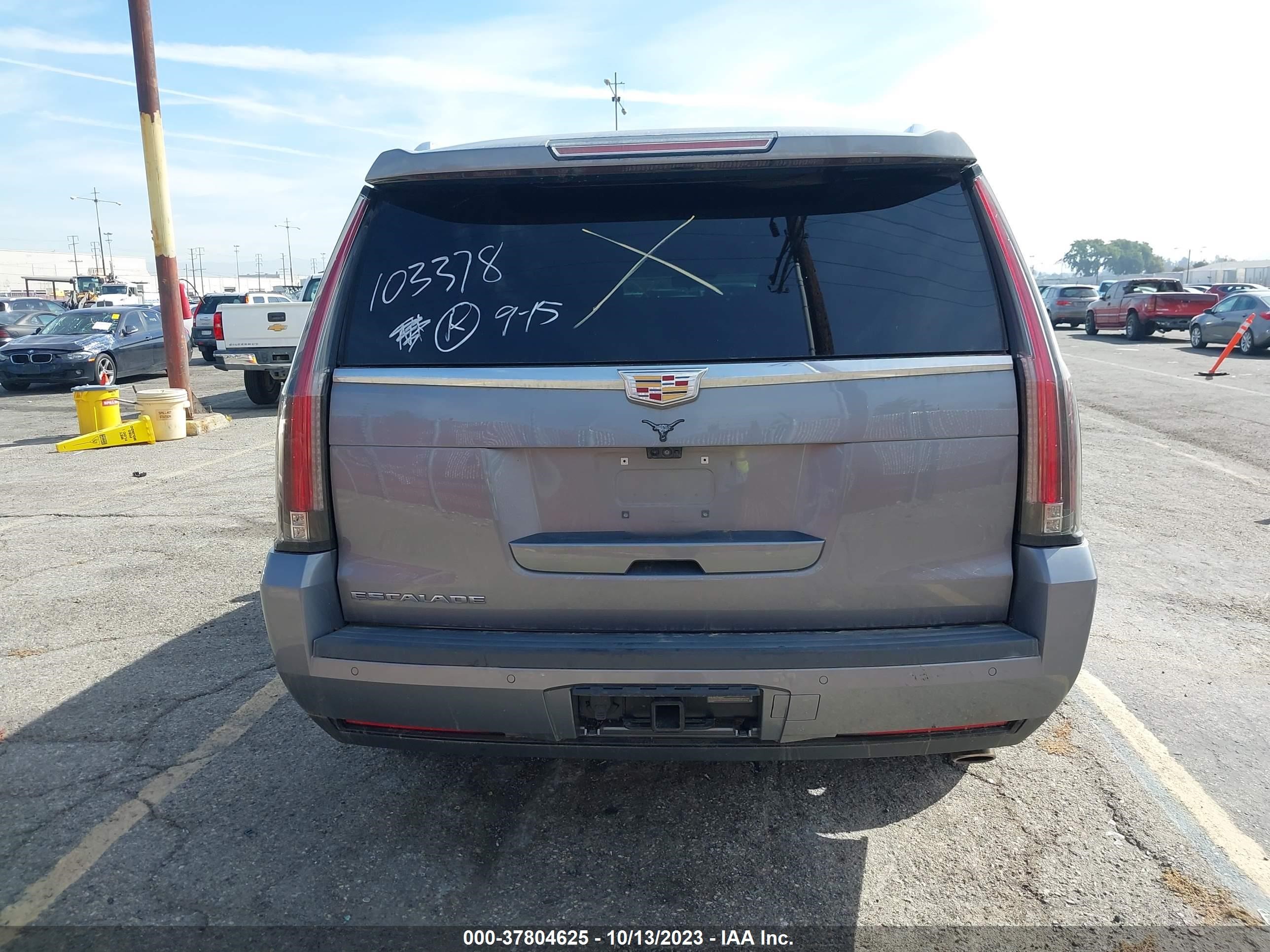 Photo 15 VIN: 1GYS3JKJ8KR103378 - CADILLAC ESCALADE 