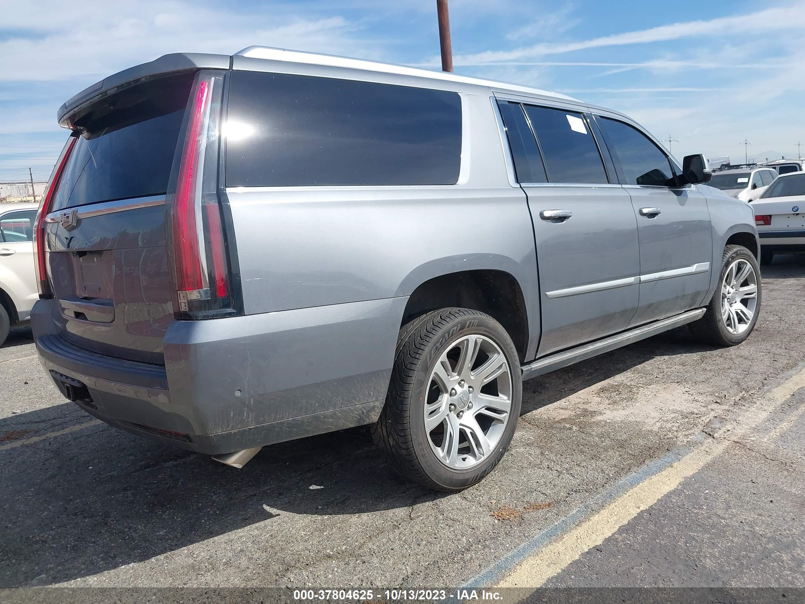 Photo 3 VIN: 1GYS3JKJ8KR103378 - CADILLAC ESCALADE 