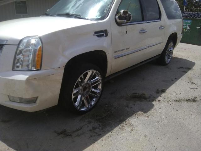 Photo 8 VIN: 1GYS3KEF1DR325504 - CADILLAC ESCALADE E 