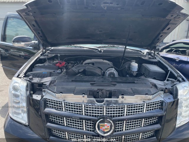 Photo 9 VIN: 1GYS3KEF2DR120385 - CADILLAC ESCALADE E 