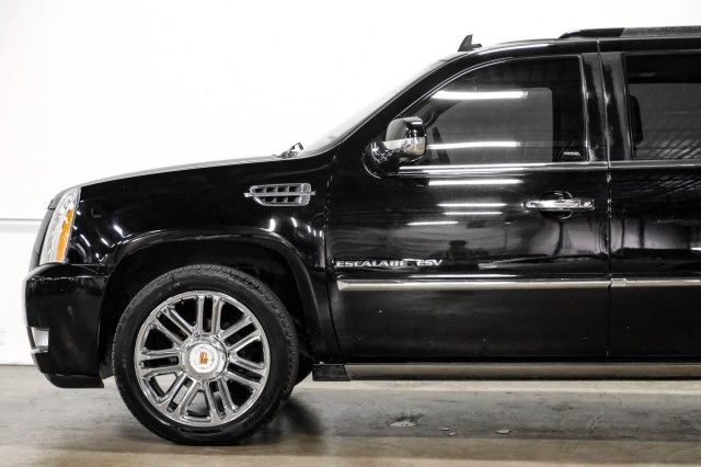 Photo 8 VIN: 1GYS3KEF2DR360598 - CADILLAC ESCALADE ESV 