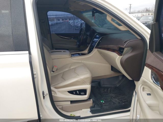 Photo 4 VIN: 1GYS3MKJ6FR540173 - CADILLAC ESCALADE 