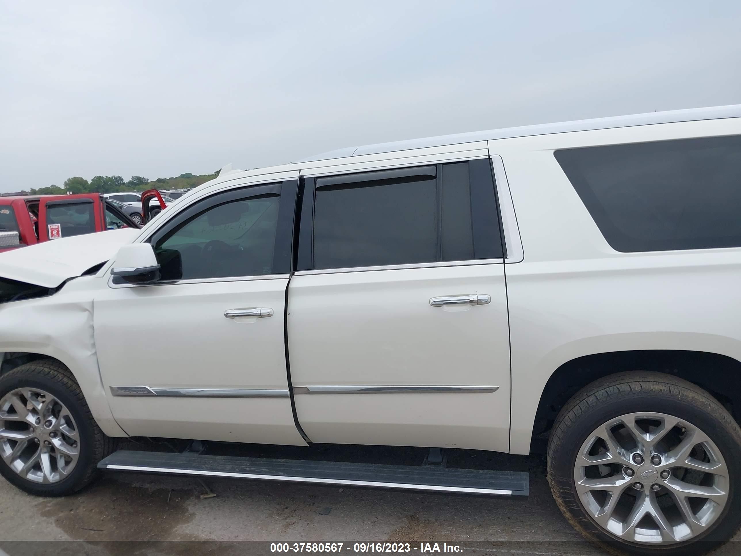 Photo 12 VIN: 1GYS3UKJ4FR736144 - CADILLAC ESCALADE 