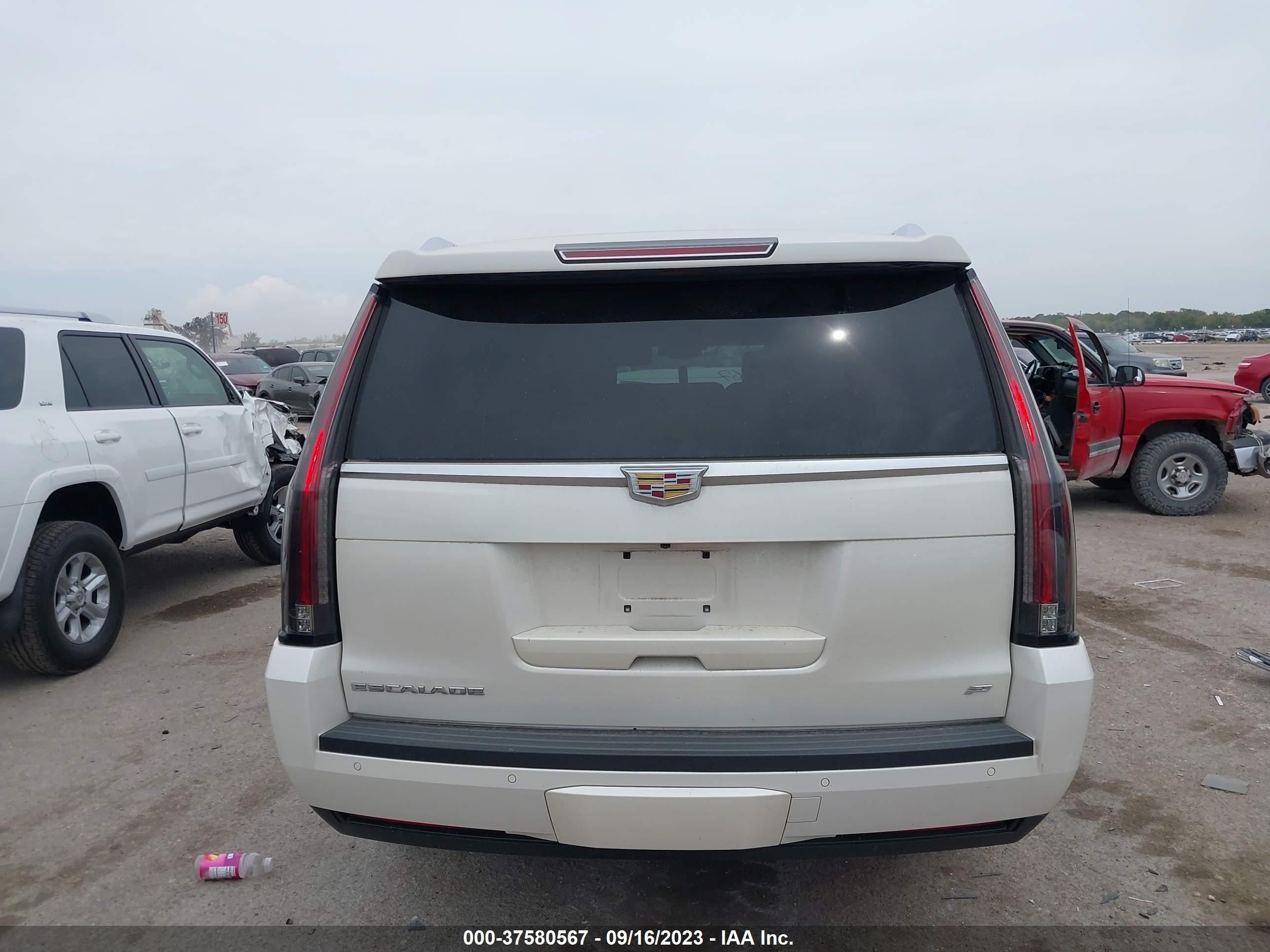 Photo 14 VIN: 1GYS3UKJ4FR736144 - CADILLAC ESCALADE 