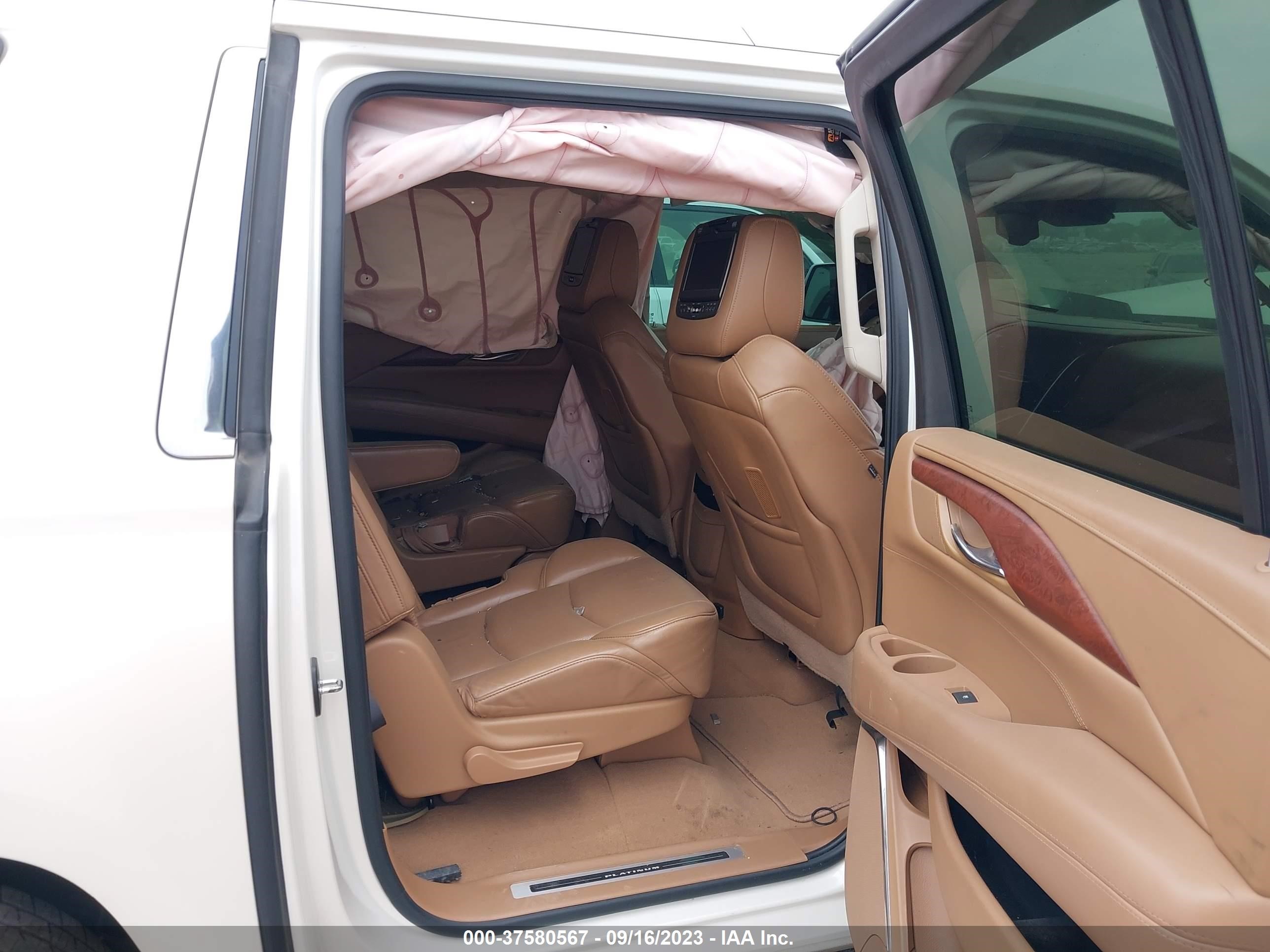 Photo 7 VIN: 1GYS3UKJ4FR736144 - CADILLAC ESCALADE 