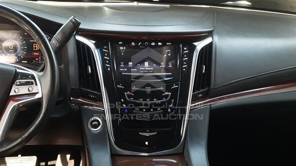 Photo 16 VIN: 1GYS47KJ4HR519193 - CADILLAC ESCALADE 