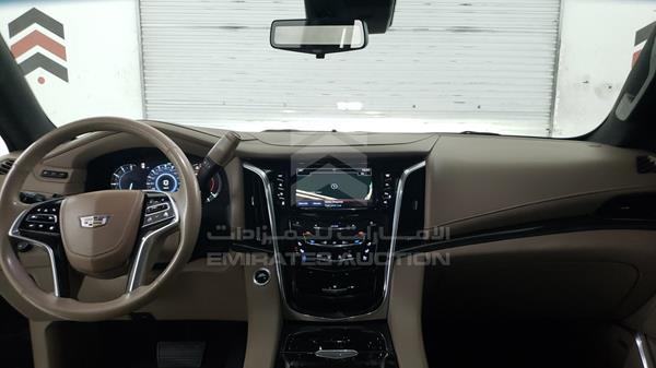 Photo 14 VIN: 1GYS47KJXJR358421 - CADILLAC ESCALADE 