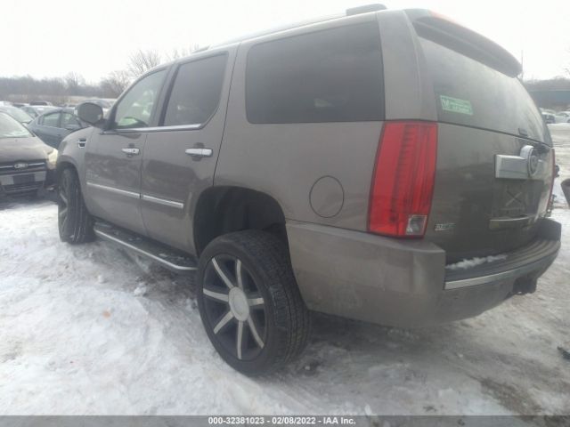 Photo 2 VIN: 1GYS4AEF4BR228916 - CADILLAC ESCALADE 