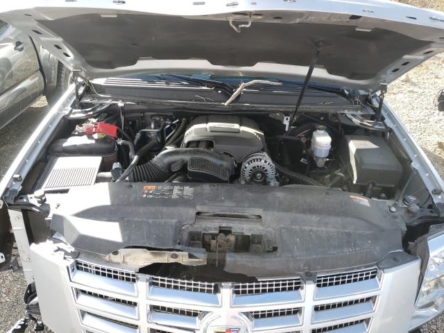 Photo 6 VIN: 1GYS4AEF8DR169596 - CADILLAC ESCALADE 