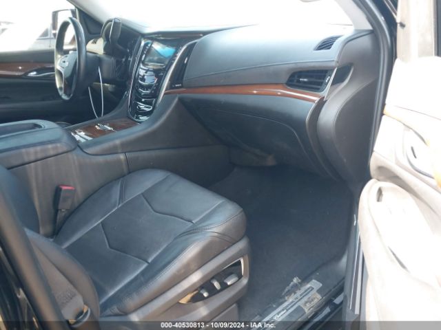 Photo 4 VIN: 1GYS4AKJ8JR157372 - CADILLAC ESCALADE 