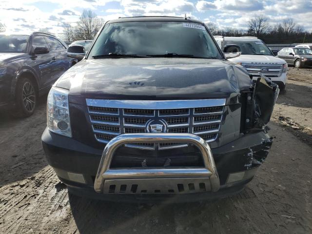 Photo 4 VIN: 1GYS4BEF0BR112604 - CADILLAC ESCALADE 