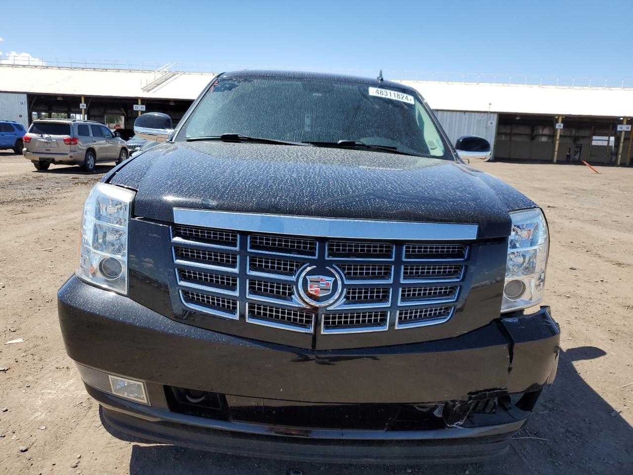 Photo 4 VIN: 1GYS4BEF0BR117284 - CADILLAC ESCALADE 