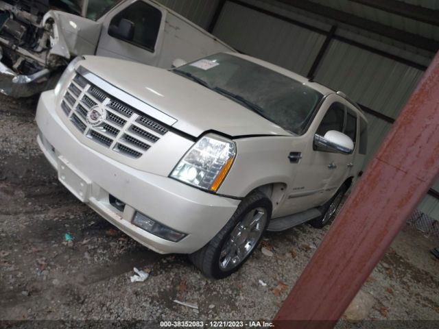 Photo 1 VIN: 1GYS4BEF0CR100177 - CADILLAC ESCALADE 