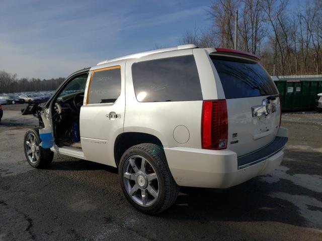 Photo 2 VIN: 1GYS4BEF1CR165460 - CADILLAC ESCALADE L 