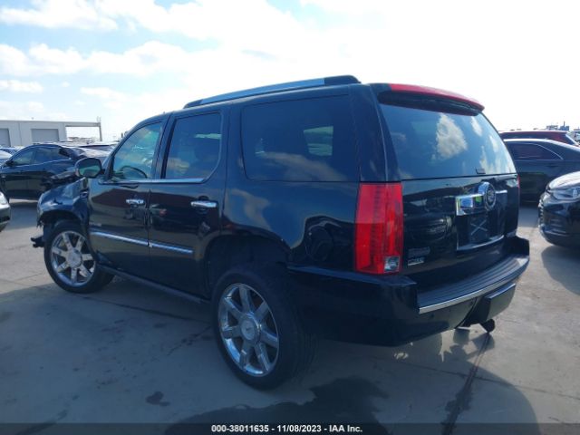 Photo 2 VIN: 1GYS4BEF2CR111844 - CADILLAC ESCALADE 