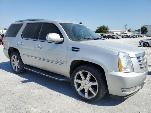 Photo 3 VIN: 1GYS4BEF3BR100320 - CADILLAC ESCALADE 