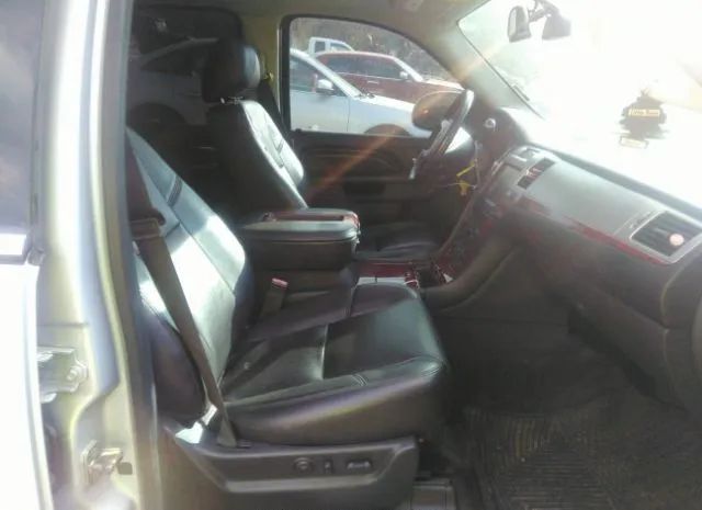 Photo 4 VIN: 1GYS4BEF3DR290591 - CADILLAC ESCALADE 