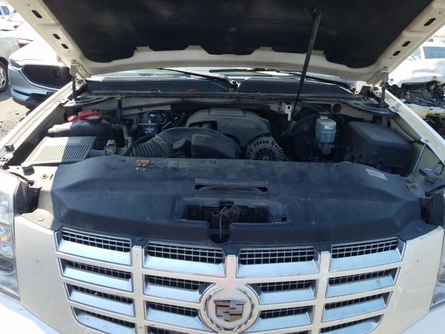 Photo 6 VIN: 1GYS4BEF4CR159877 - CADILLAC ESCALADE L 