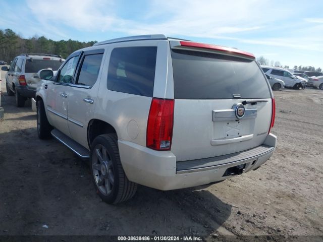 Photo 2 VIN: 1GYS4BEF4DR237835 - CADILLAC ESCALADE 