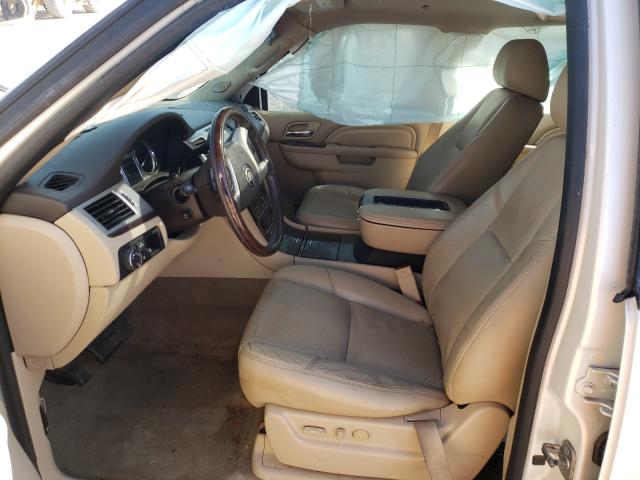 Photo 4 VIN: 1GYS4BEF5CR202817 - CADILLAC ESCALADE L 