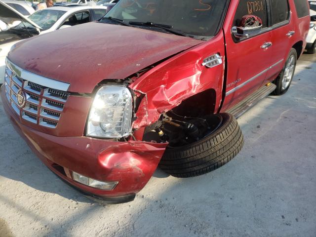 Photo 8 VIN: 1GYS4BEF5DR139400 - CADILLAC ESCALADE L 