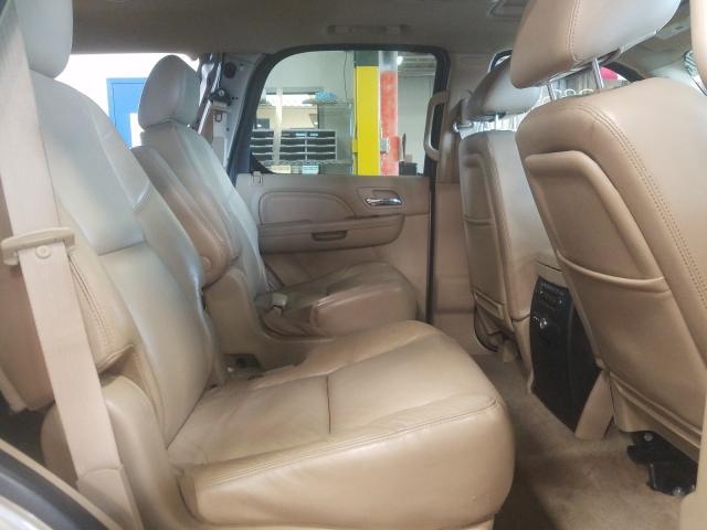 Photo 5 VIN: 1GYS4BEF6BR218250 - CADILLAC ESCALADE L 