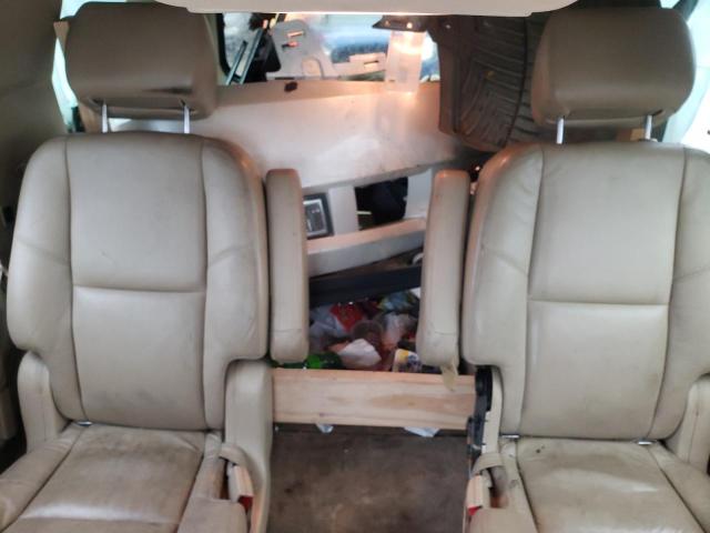 Photo 9 VIN: 1GYS4BEF6BR221052 - CADILLAC ESCALADE 