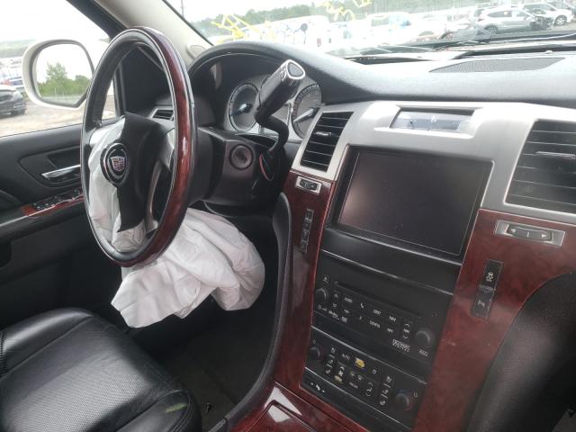 Photo 8 VIN: 1GYS4BEF6DR374078 - CADILLAC ESCALADE L 