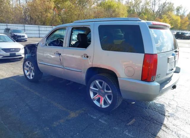 Photo 2 VIN: 1GYS4BEF7BR140478 - CADILLAC ESCALADE 