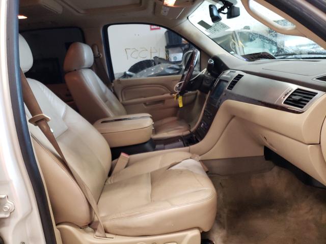 Photo 4 VIN: 1GYS4BEF7BR235624 - CADILLAC ESCALADE L 