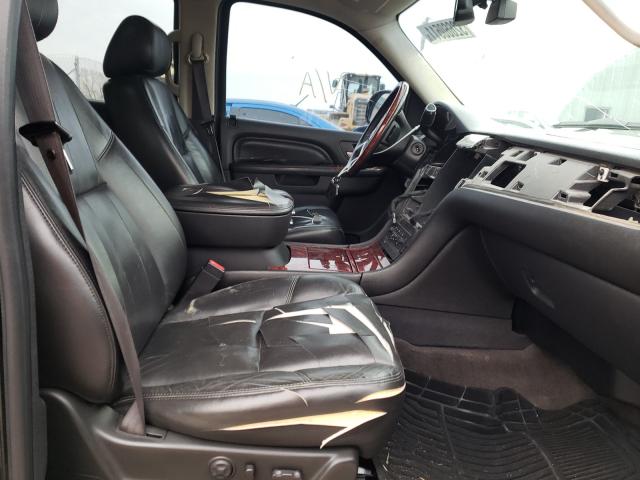 Photo 4 VIN: 1GYS4BEF7BR247322 - CADILLAC ESCALADE L 