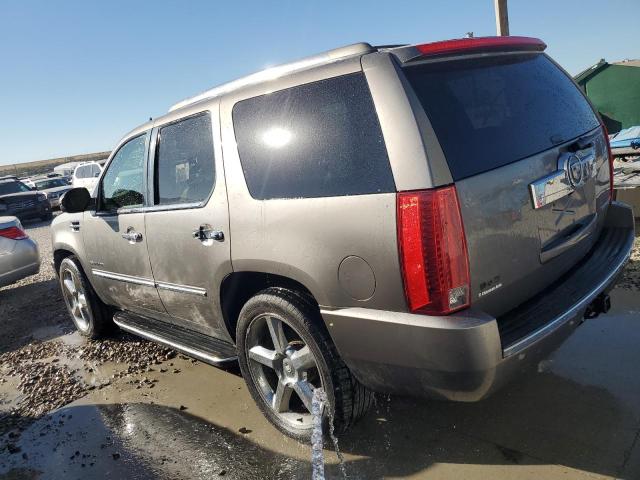 Photo 1 VIN: 1GYS4BEF7CR137534 - CADILLAC ESCALADE L 