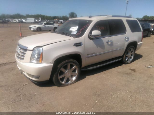 Photo 1 VIN: 1GYS4BEF7CR147562 - CADILLAC ESCALADE 